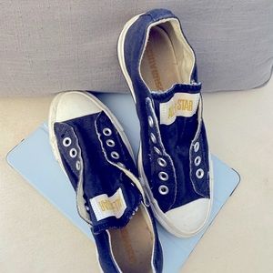 ALL⭐️STAR. Converse. Size 6.5 USW SIZE 4.5 USB